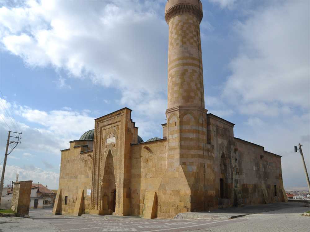 Niğde Cami Isıtma